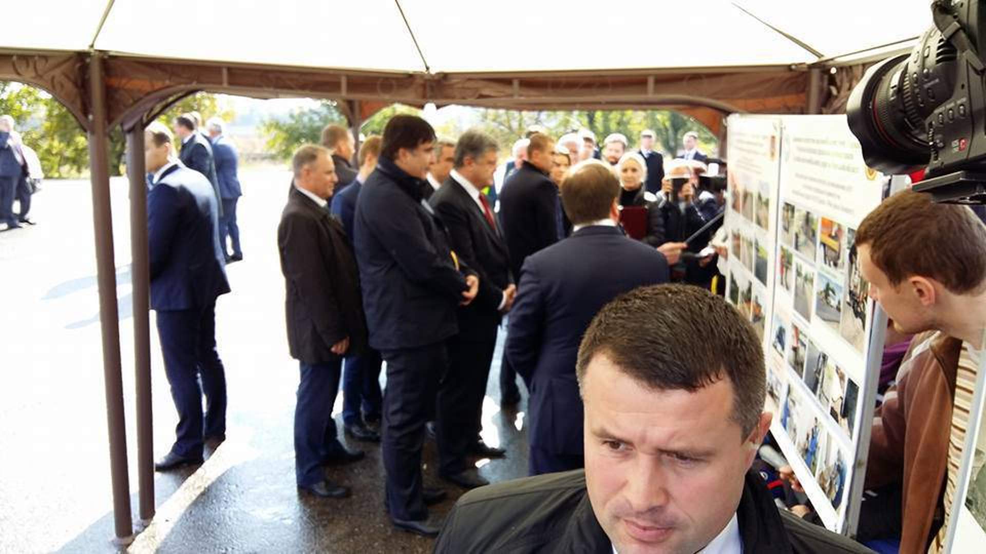 Порошенко в Одессе: трасса Одесса-Рени и "винный закон"