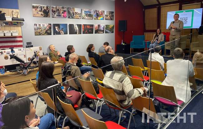 ФОТО: Інтент