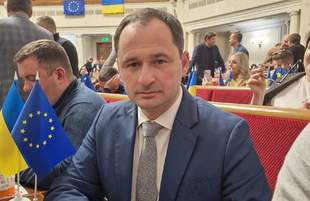 Дружина миколаївського нардепа від "Слуги народу" значно збільшила свій дохід