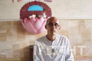 "Смерть — це екзамен": як син православного монаха очолив громаду крішнаїтів в Одесі