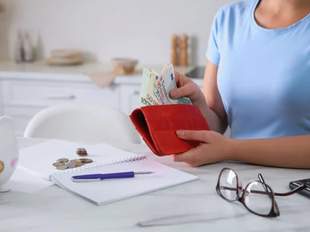 Ексдиректорка підприємства на Миколаївщині вкрала понад 300 тисяч для власних потреб, - прокуратура