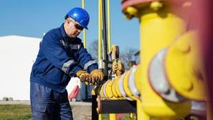 Gas supply contract in frontline village of Kherson region awarded to defendant in embezzlement case