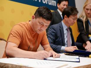 Hyundai планує передати будівельне обладнання Миколаєву