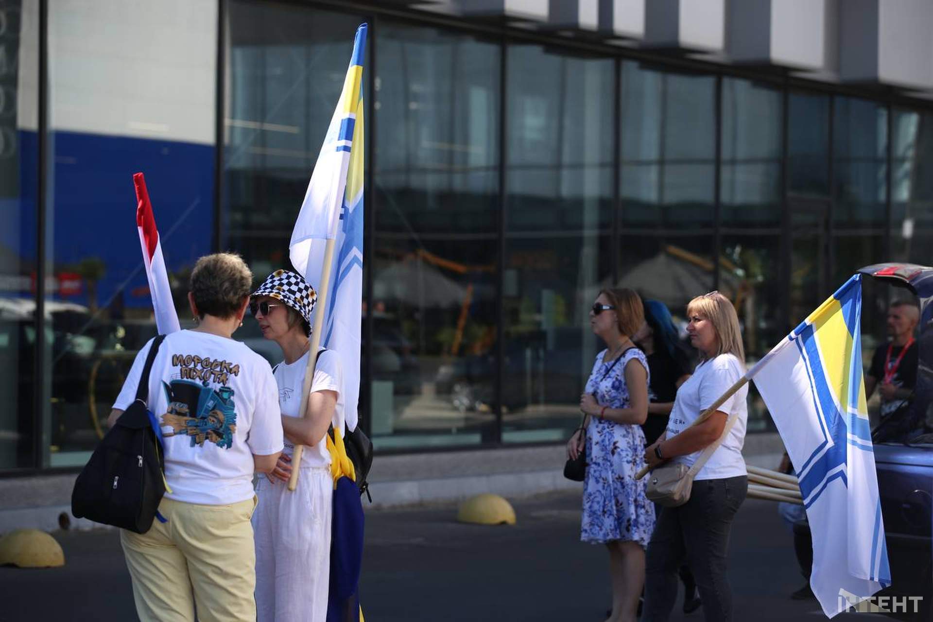 В Одесі влаштували автопробіг на підтримку зниклих безвісти військових моряків