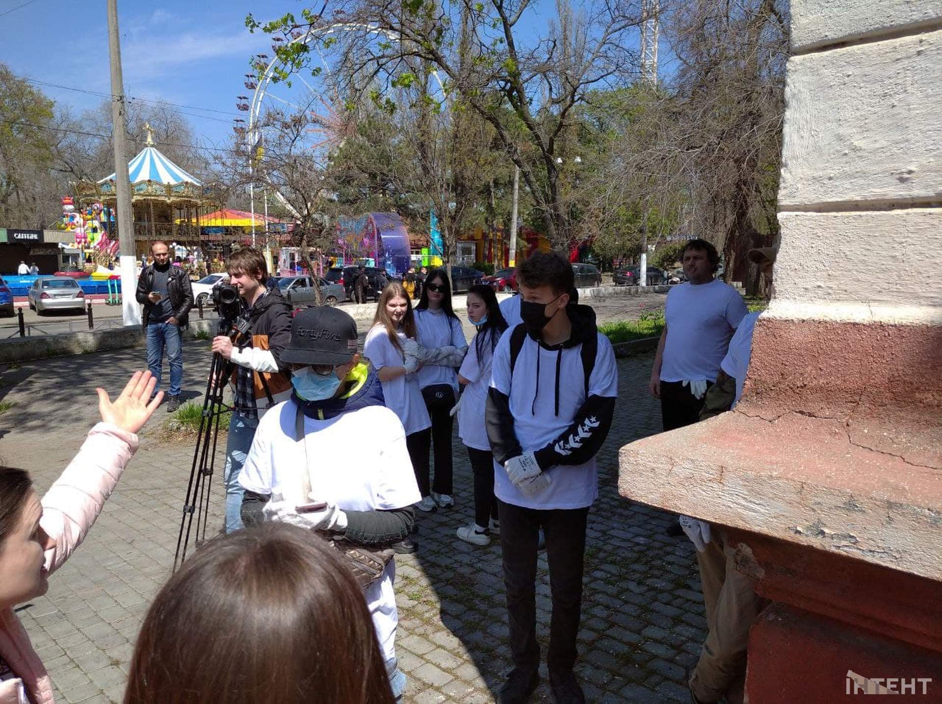 Активісти прибрали територію «Дача Маразлі», яку намагаються захистити від забудови