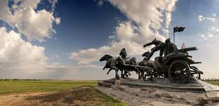 Каховка: історія першого дня російського вторгнення та невизначеність сьогодення