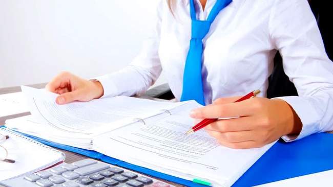 Бухгалтер. ФОТО: kolizhanka.net.ua