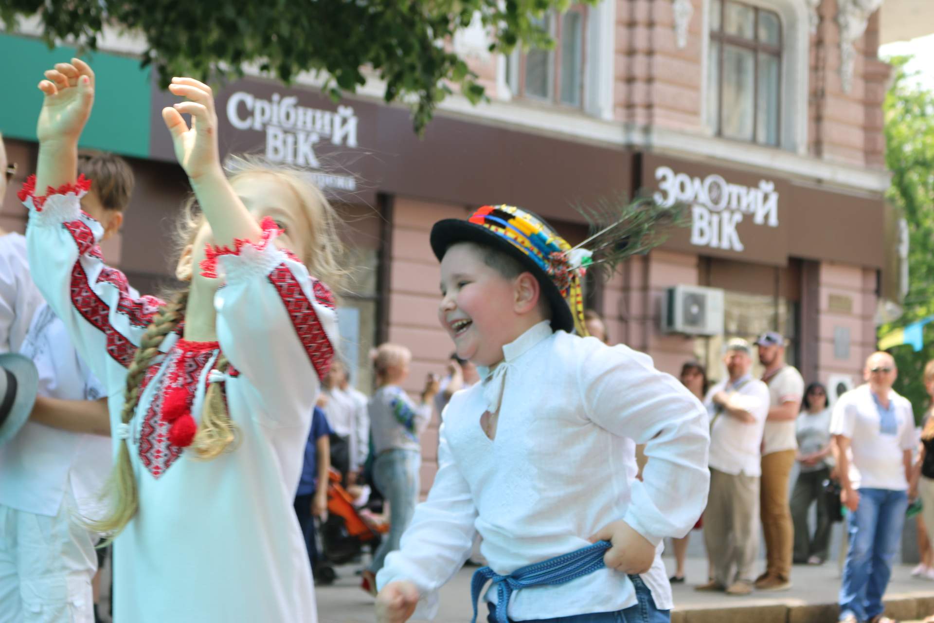Мегамарш у вишиванках 2019
