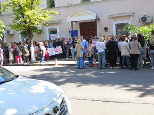 Полиция выяснит, почему сотрудникам Одесского медуниверситета не выплачивают зарплаты