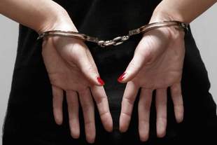 Вигукувала "Слава росії, вона тут назавжди": у Херсоні судили жінку