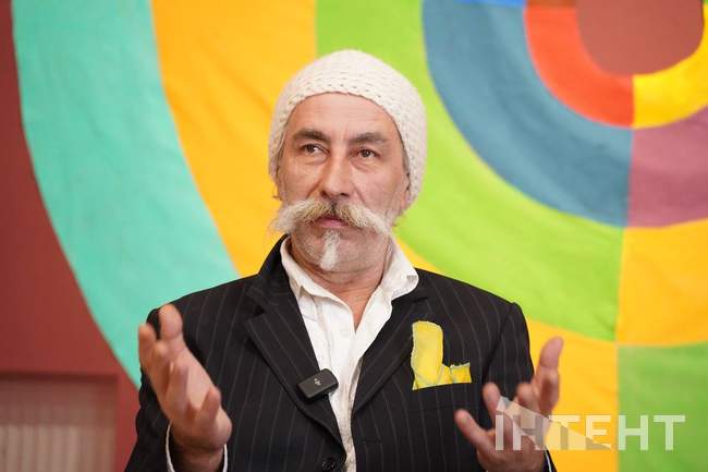 Володимир Уманенко: "Ми перші в Європі, хто виходить із цієї кризи"