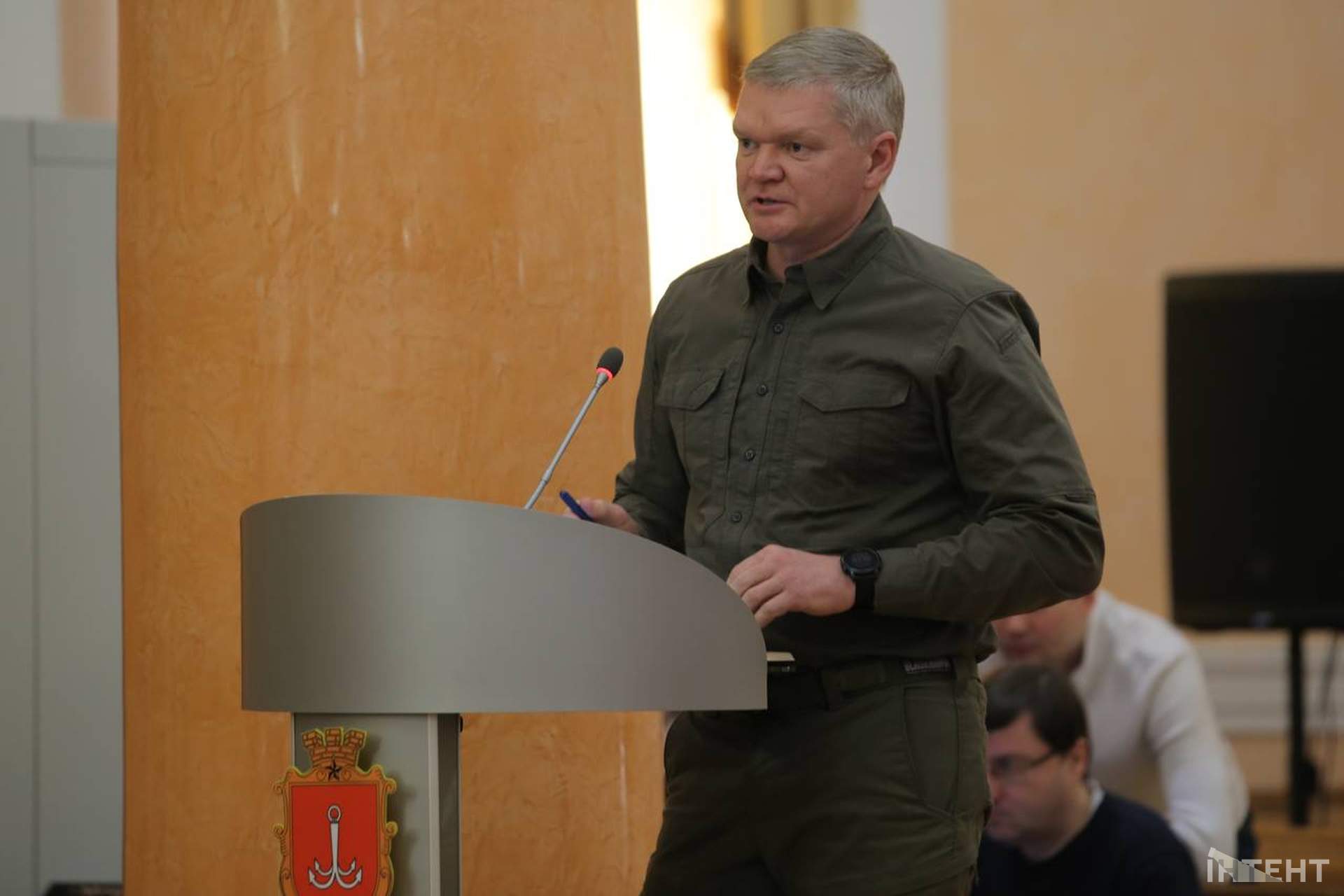 Зарплата мера й перейменування вулиць: сесія міської ради у світлинах