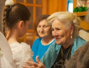 На Херсонщині з-під постійних обстрілів евакуювали літню жительку Берислава