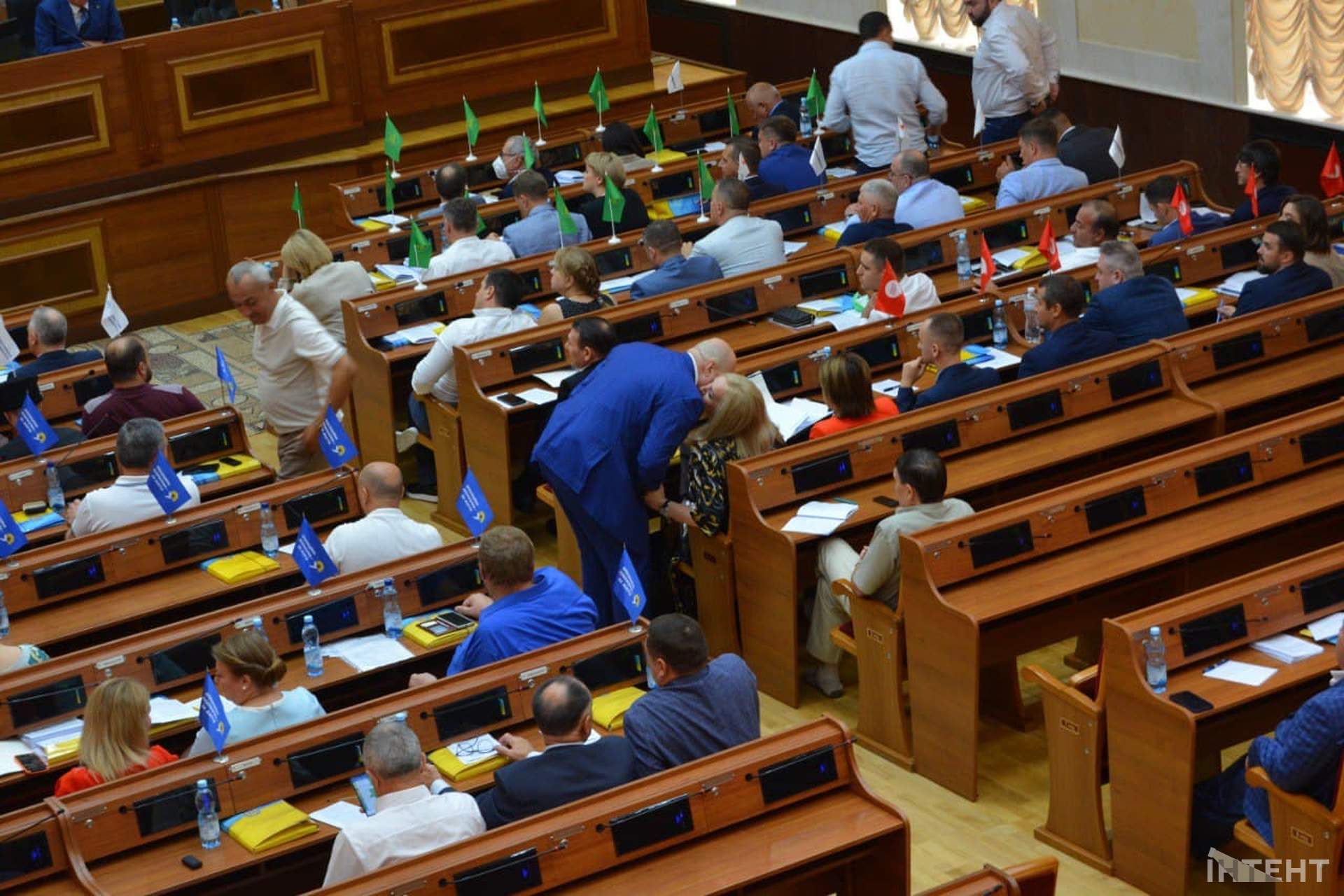 VIII сесія Одеської обласної ради у кадрах