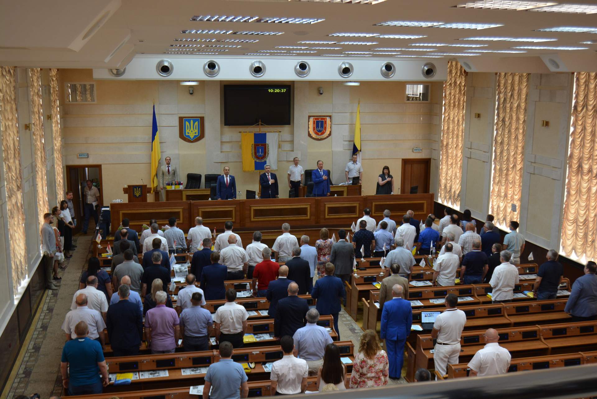 Сессия одесского областного совета глазами корреспондента ИзбирКома