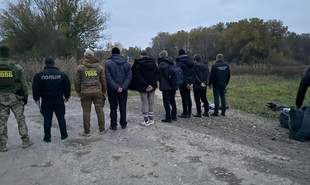 До суду скерували справу перевізника військовозобов'язаних, який намагався підкупити прикордонників