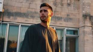 Кримський художник у колонії відмовився від громадянства рф