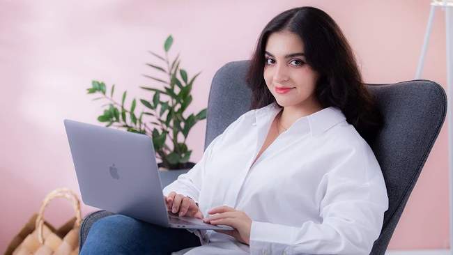 How to improve your English on your own: 8 tips from Grade Education Center experts