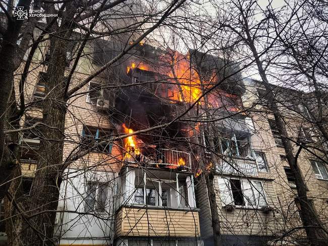 Consequences of the shelling. PHOTOS: State Emergency Service of Ukraine in Kherson region