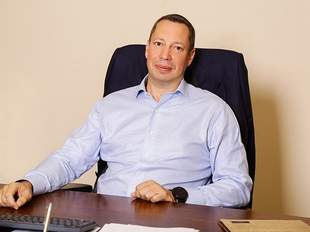 Суд заочно арештував колишнього голову Національного банку України