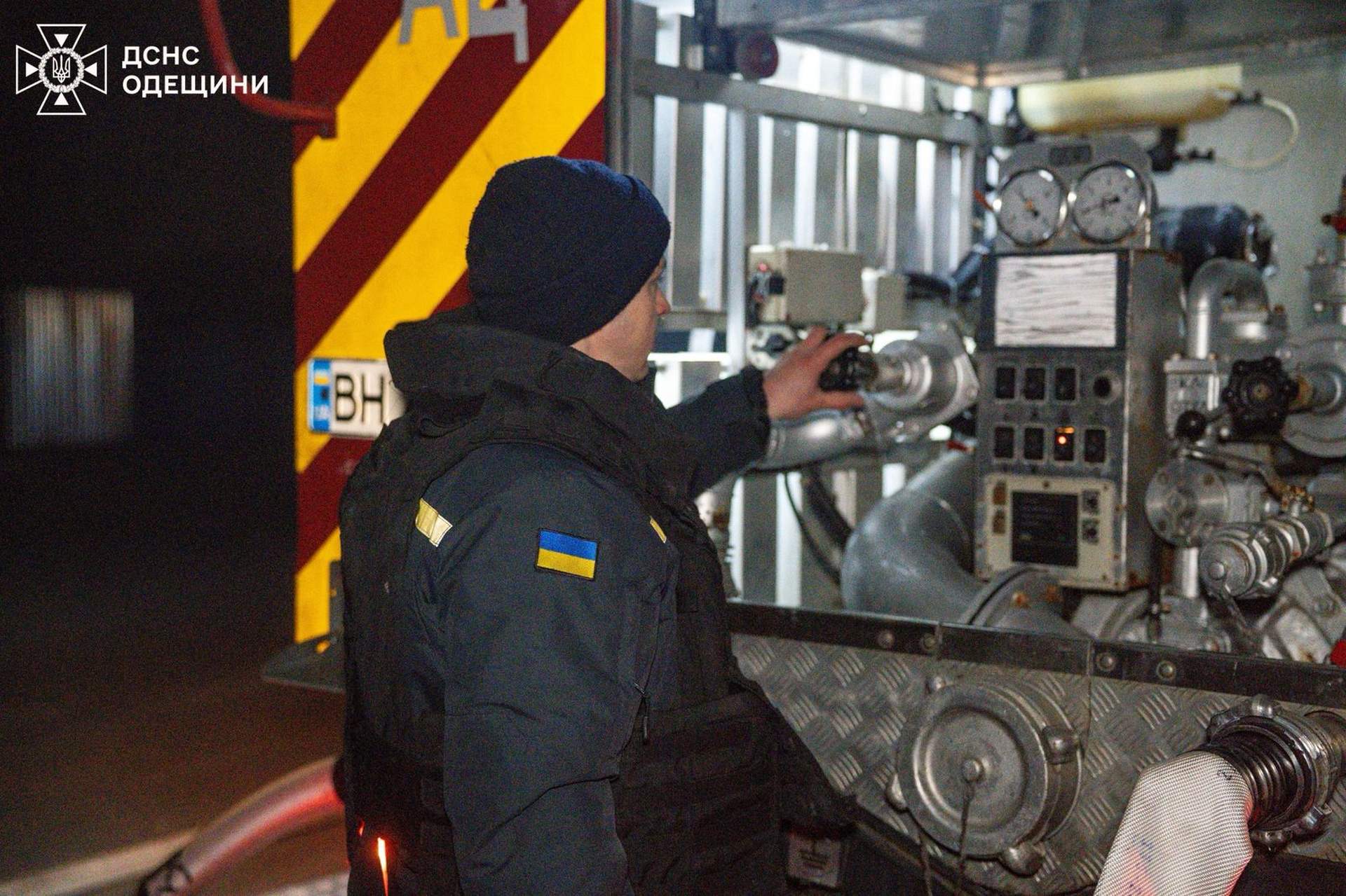 Внаслідок російських обстрілів в портах Одещини постраждали судна