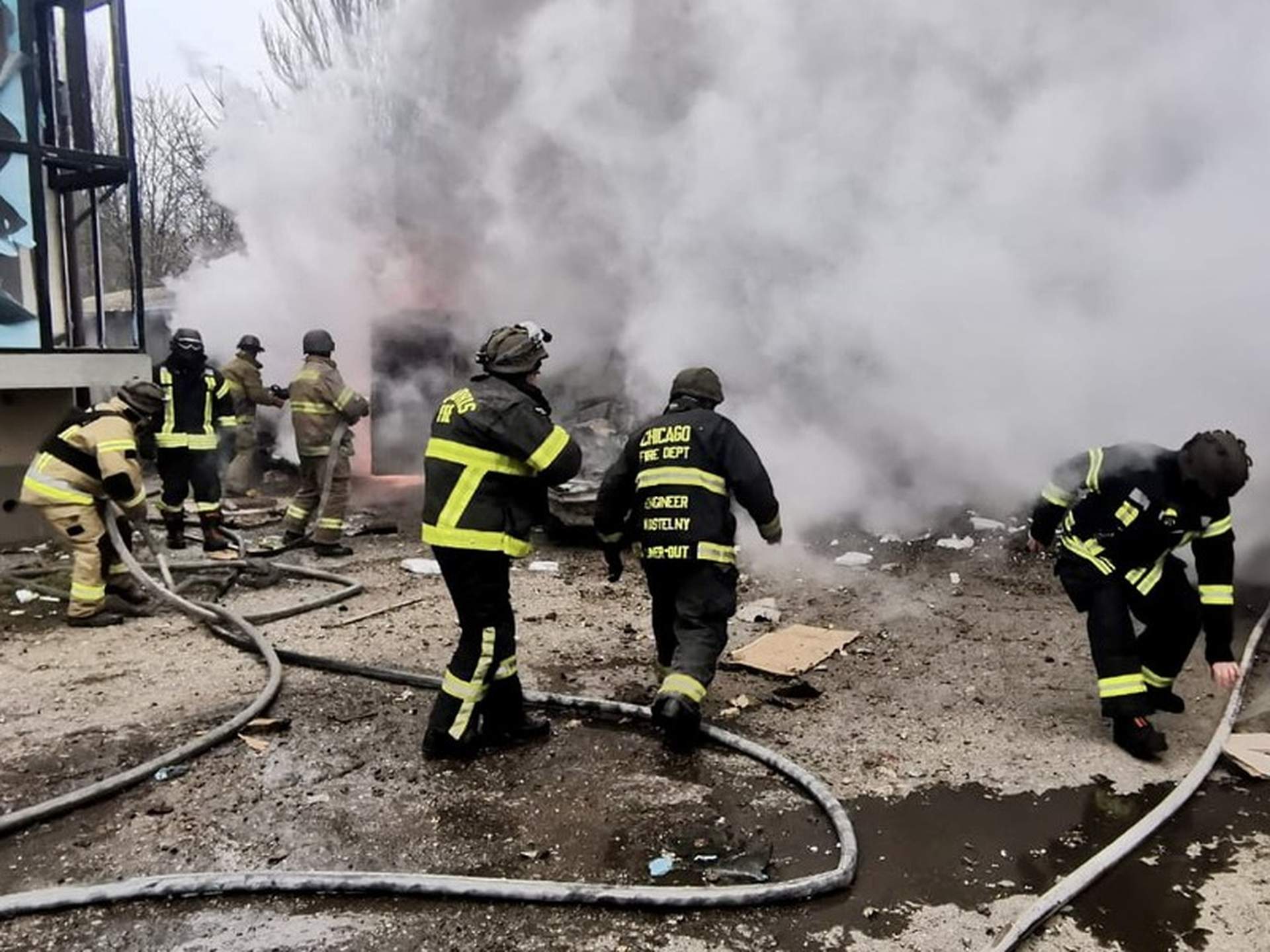 Рятувальники Херсонщини ліквідували пожежу, що виникла через обстріли окупантів