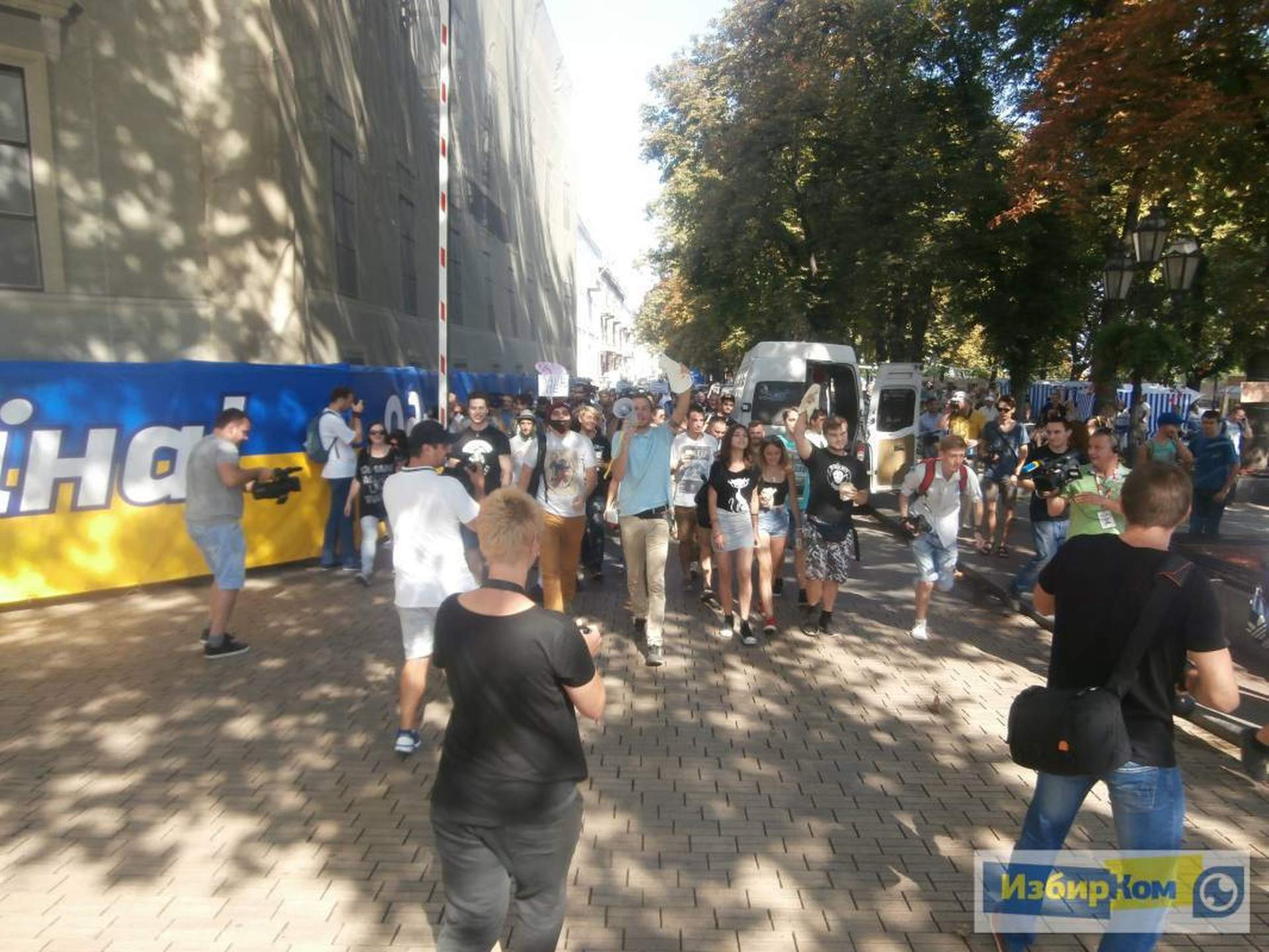 В Одессе прошел "Шаурмарш" против произвола чиновников
