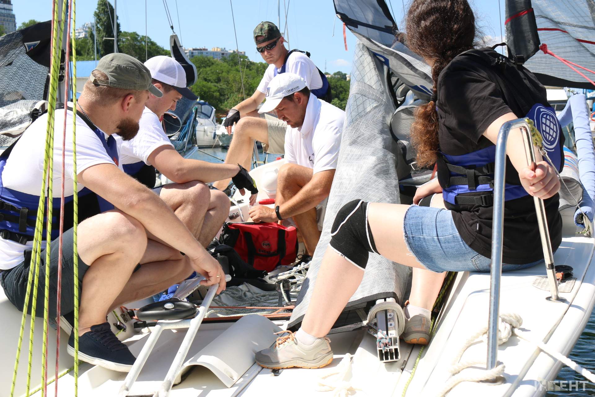 Перша регата серед одеських онлайн-медіа