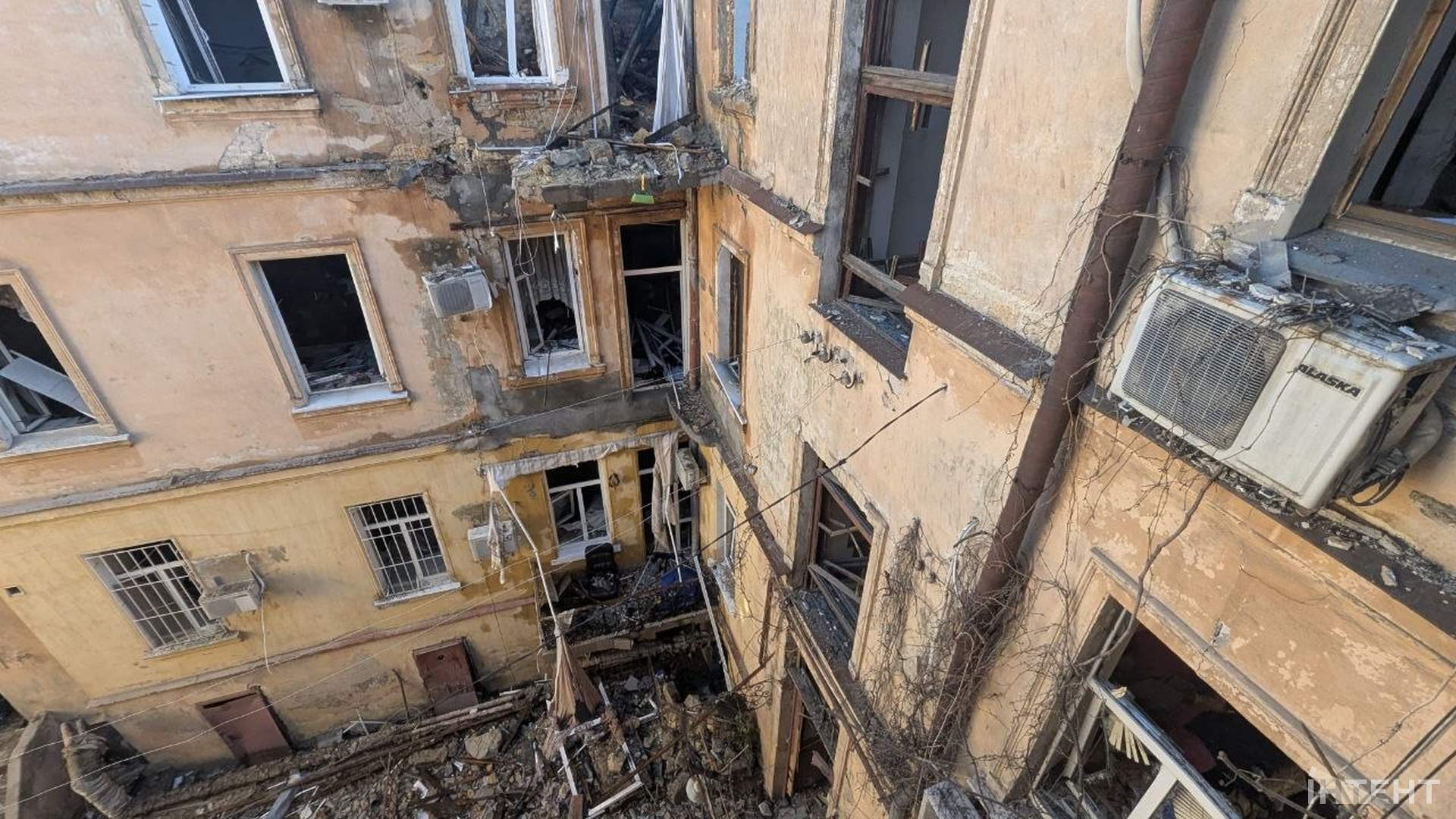 В Одесі внаслідок обстрілу постраждали 11 людей