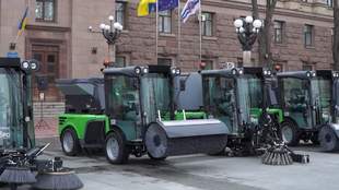 Николаев пополнился новой спецтехникой для уборки улиц за 45 миллионов