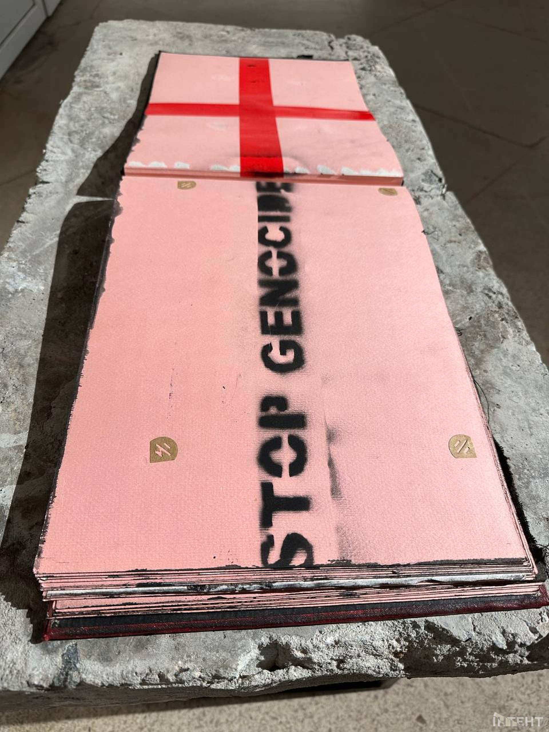 Є й одесити: у Львові стартувала художня виставка на три поверхи