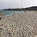 Вікенд на Ланжероні: смугасті стрічки не зупиняють одеситів, які вийшли погуляти