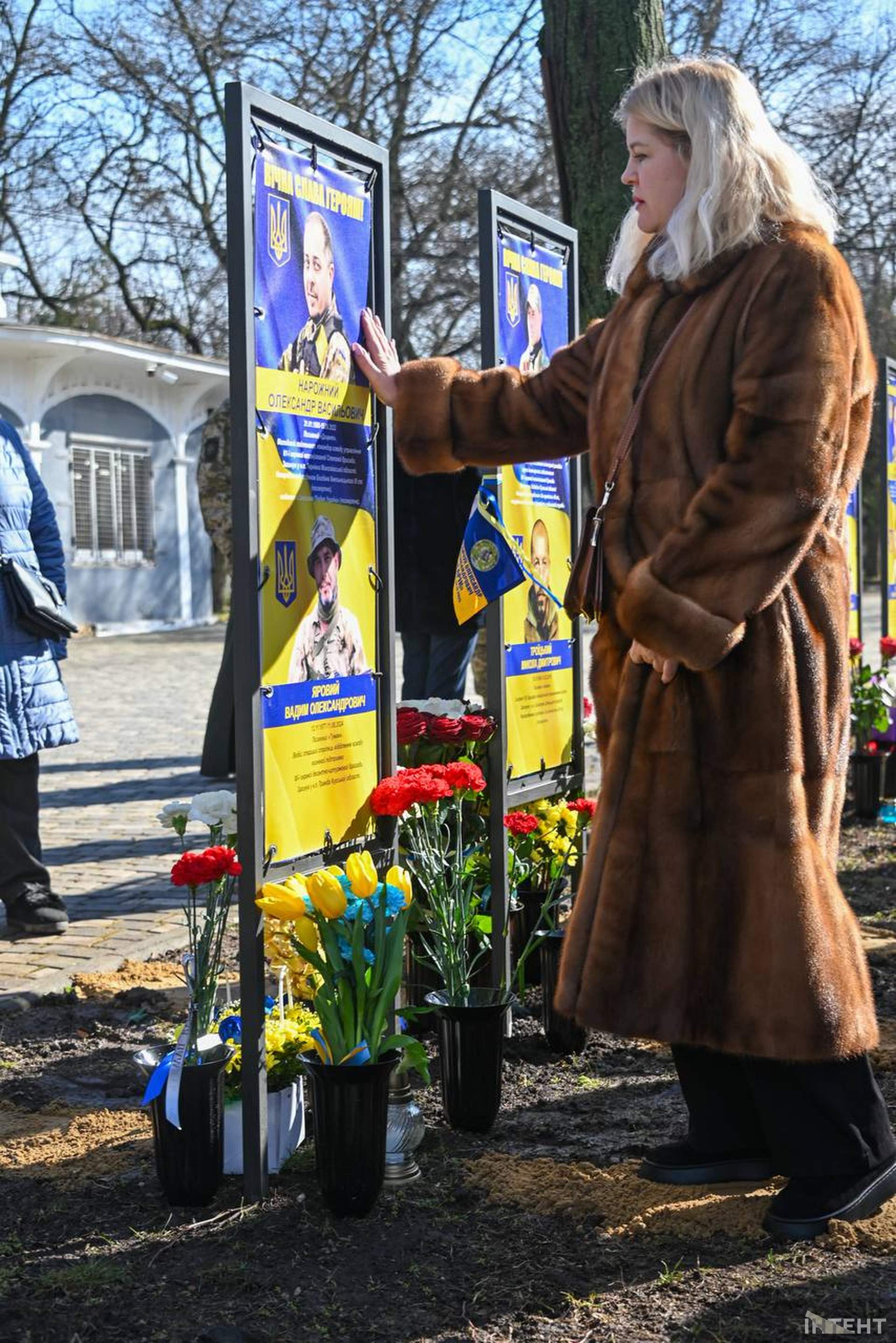 В Одесі відкрили 25 нових пам'ятних стендів на Алеї Героїв