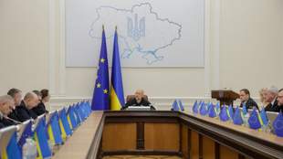 Тисяча від Зеленського: стала відома дата початку виплат