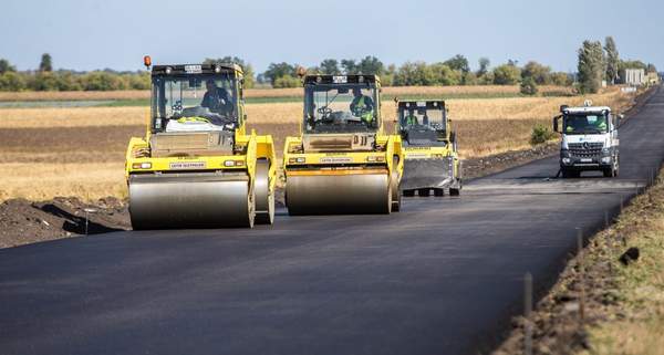 Половину всіх одеських дорожніх фінансів поділили три фірми