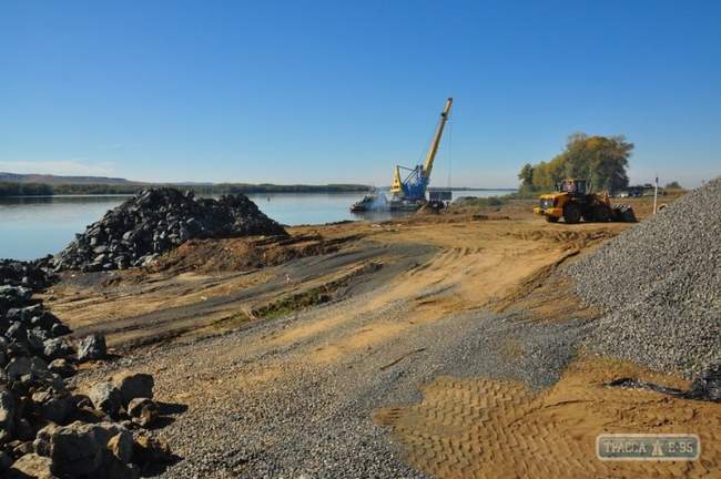 Срок запуска паромной переправы Орловка-Исакча отодвинули на конец 2019 года