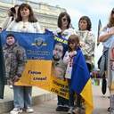 Лампадки, стрічки та хода пам’яті: в Одесі відбулася акція до Дня вишиванки
