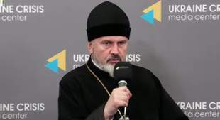 OCU priest accuses authorities of discriminating against IDPs from Crimea