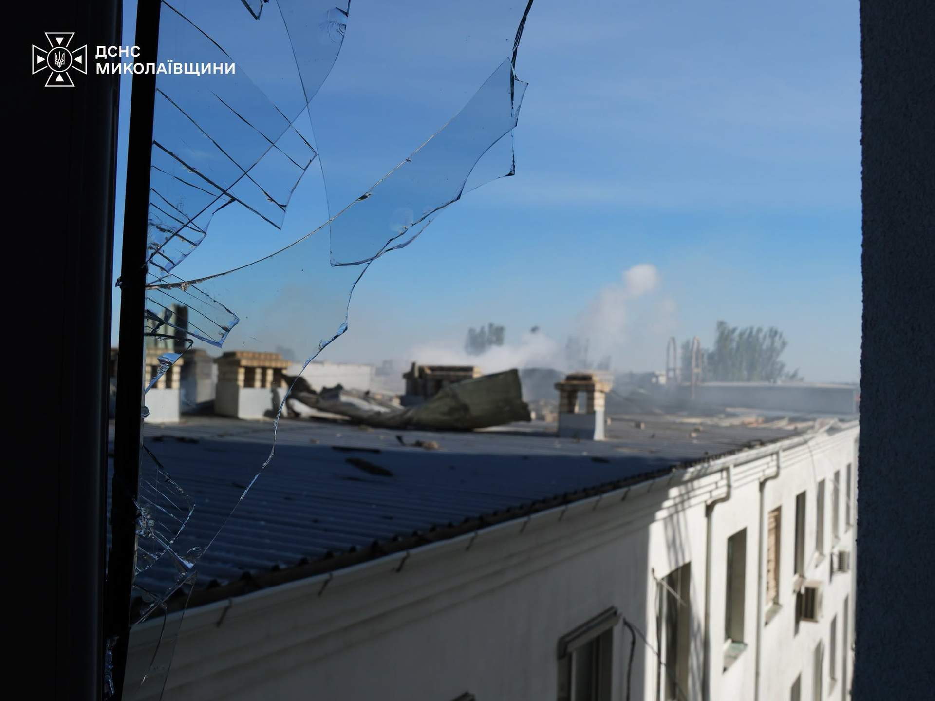 Після удару балістикою по Миколаєву є тяжко поранені люди