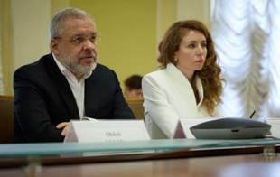 Верховна Рада влаштувала Кабміну міністропад