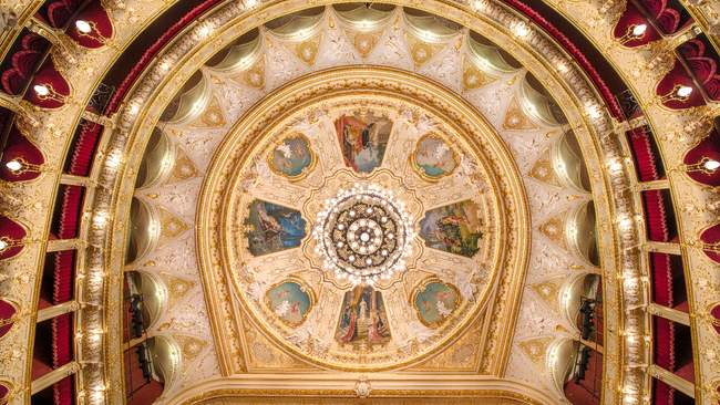 Одеський оперний театр. Репертуар на серпень