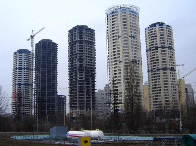 Недобудови у Києві. ФОТО: Mr. jackie Chan / Wikipedia