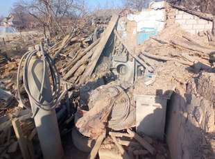 Зруйновані будинки, АЗС та сільгосппідприємство: рф атакувала 36 населених пунктів Херсонщини