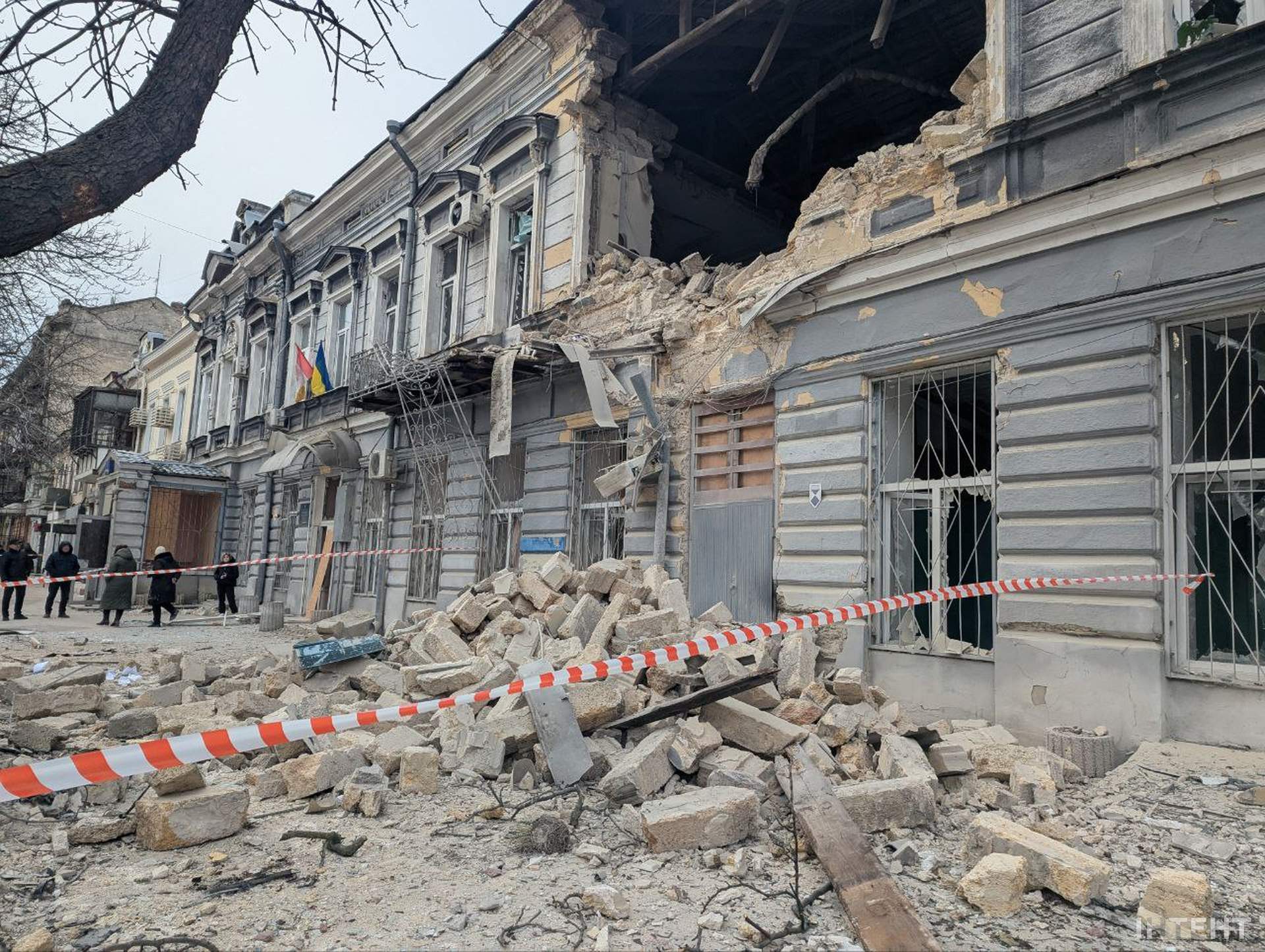 В Одесі російські дрони вночі поранили двох людей