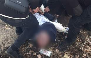 Одессита задержали по подозрению в вымогательстве 25 тысяч долларов у военного
