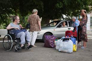 Residents of Kherson region offered compensation for evacuation tickets