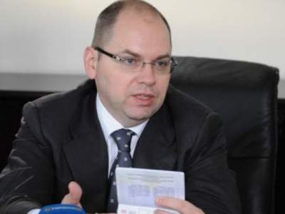 Приоритетом для нового председателя Одесской ОГА должны стать дороги, - Порошенко 