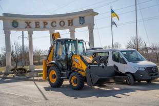 Kherson community receives special vehicles and generators from Germany