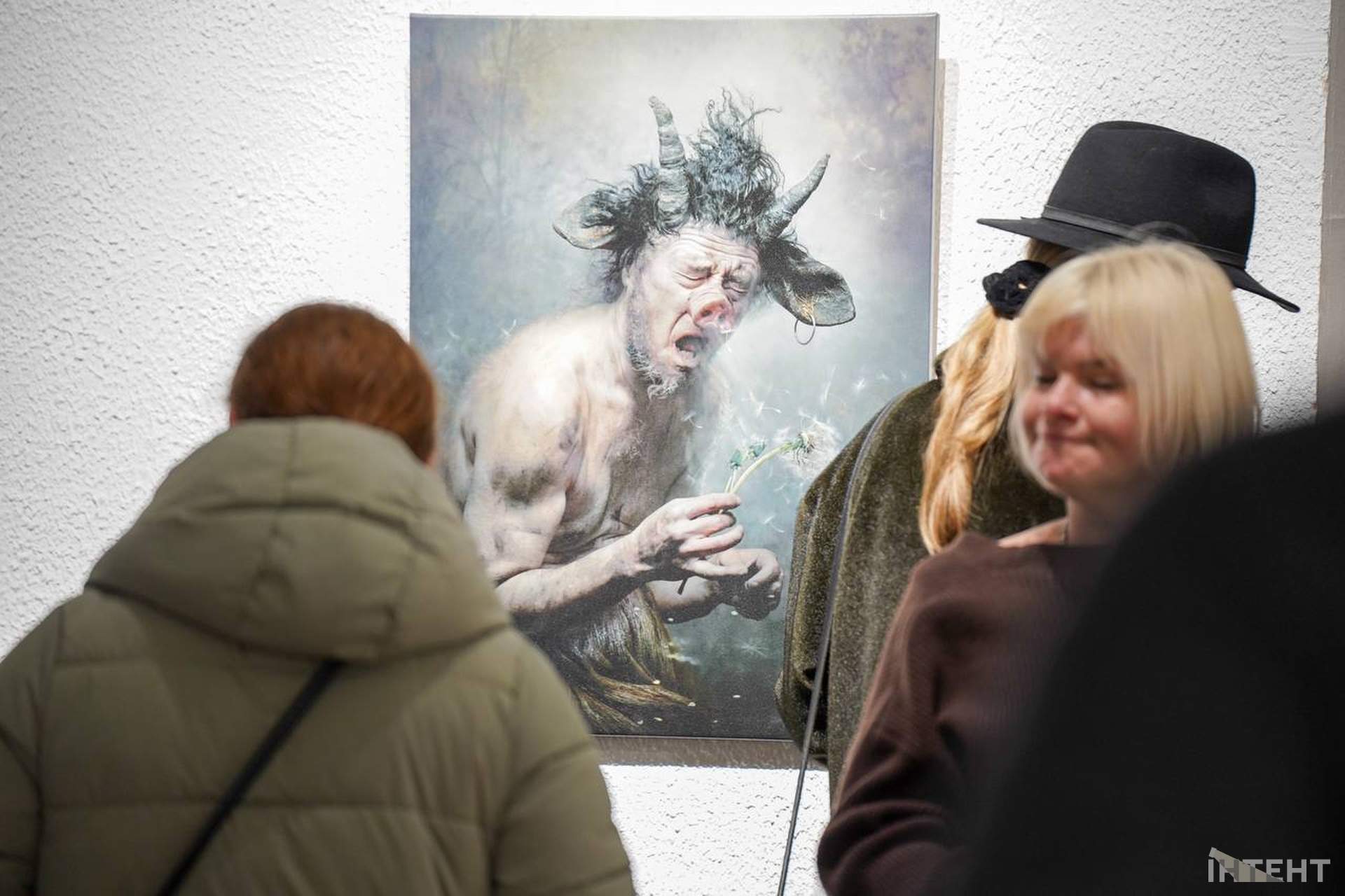 В Одесі відкрилася виставка, що поєднує фотографію й театр