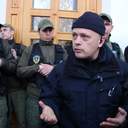 Сессия Одесского городского совета: мэрия внутри и снаружи